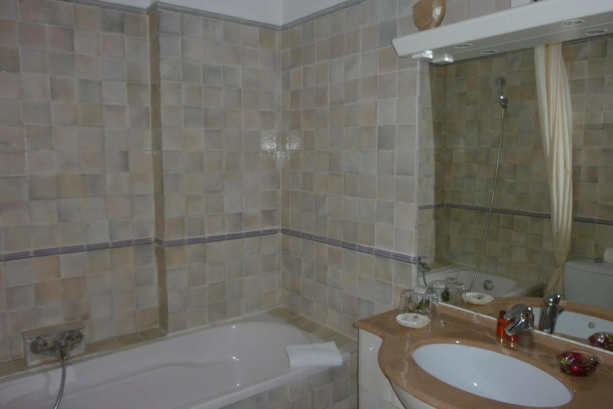 Hotel Martinengo Sainte-Maxime Dış mekan fotoğraf