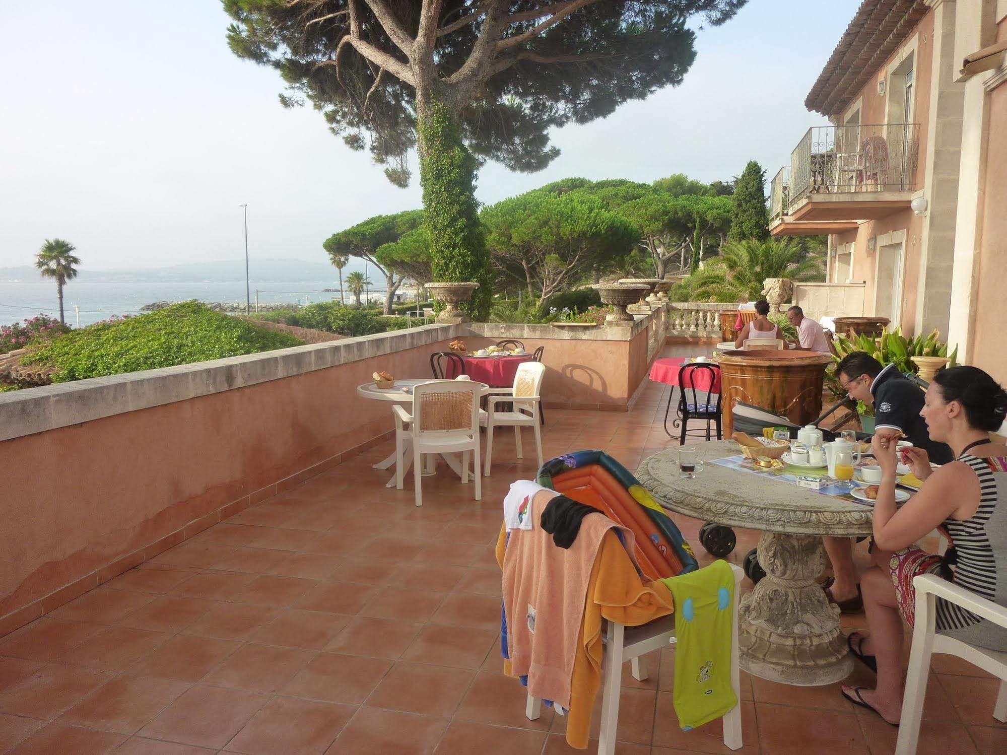 Hotel Martinengo Sainte-Maxime Dış mekan fotoğraf