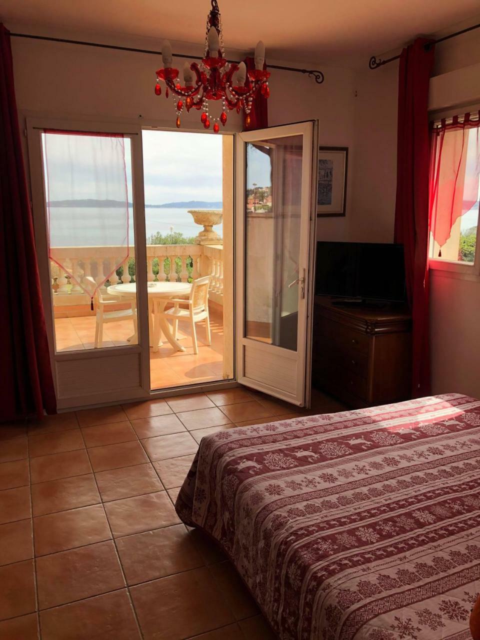 Hotel Martinengo Sainte-Maxime Dış mekan fotoğraf